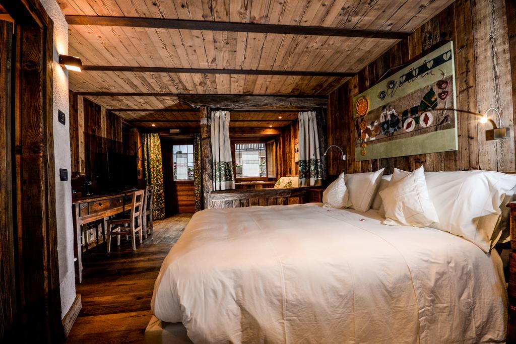 Hotel Du Grand Paradis - 1899 Auberge Boutique Cogne Esterno foto