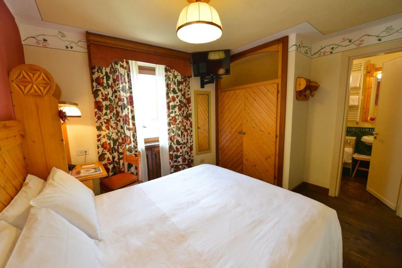 Hotel Du Grand Paradis - 1899 Auberge Boutique Cogne Esterno foto
